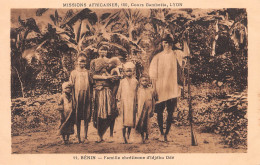 BENIN Ex Dahomey Famille Chrétienne D ' Idjébu Odé  Non Circulée  N° 27 \ML4023 - Benín