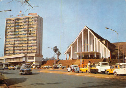 CAMEROUN YAOUNDE L'immeuble Concorde  N° 67 \ML4025 - Cameroon