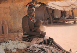 SENEGAL - Maternité En Brousse Superbe Timbre Au Dos N° 67 \ML4030 - Sénégal