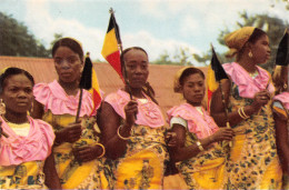 Filles De COQUILHAVILLE  CONGO Belge (2 Scans) N° 70 \ML4034 - Kinshasa - Leopoldville (Leopoldstadt)