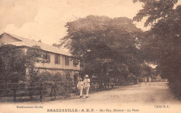 CONGO BRAZZAVILLE  A.E.F. Rue Eug. Etienne - La Poste  Carte Vierge  (2 Scans)N° 18\ML4035 - Brazzaville