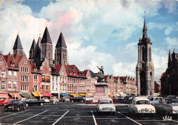 Belgique TOURNAI Grand Place Cathédrale Et Beffroi Vue Générale  2 Scans N° 95 \ML4037 - Tournai