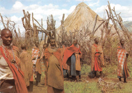 KENYA Femmes Masai Près De Leur Cases, Masai Women Near Their Huts (Scans R/V) N° 28 \ML4039 - Kenya