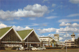 MADAGASCAR  Tananarive  L' AEROPORT IVATO Antananarivo   (Scans R/V) N° 72 \ML4041 - Madagascar