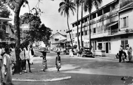 Guinée Française CONAKRY   Rue Et Hotel Du Niger Et Magasin ATLANTIC  (Scans R/V) N° 19 \ML4052 - Frans Guinee