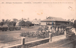 Guinée Française CONAKRY Batiments Du Chemin De Fer, Gare Et Ateliers  La Gare  (Scans R/V) N° 64 \ML4052 - French Guinea