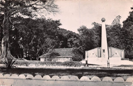 CONAKRY Guinée Française  Le Monument Aux Morts  (Scans R/V) N° 33 \ML4053 - Frans Guinee