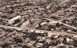 CAMEROUN  DOUALA Vue Aérienne Du Quartier De New-Bell  (Scans R/V) N° 27 \ML4055 - Cameroon