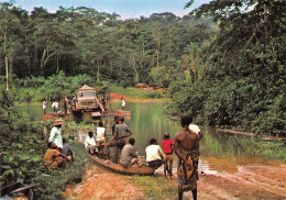 GABON La Traversée De La N'Gounie En Saison De Pluies  (Scans R/V) N° 57 \ML4055 - Gabun