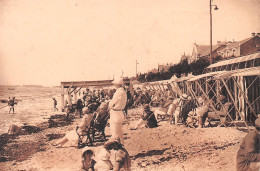 17  CHATELAILLON PLAGE Les Parasols Au Bord De L'eau (scans R/V) N° 58 \ML4060 - Châtelaillon-Plage