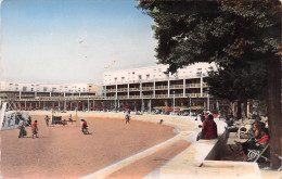 17  ROYAN  Devant Le Front De Mer Carte Vierge Non Circulé (Scans R/V) N° 12 \ML4065 - Royan