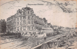 17  ROYAN SUR L'OCEAN Le Grand Hotel Dessin Esquisse  Carte Vierge Non Circulé  (Scans R/V) N° 41 \ML4065 - Royan
