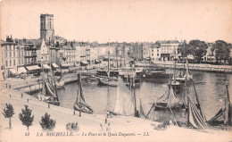 17 LA ROCHELLE Voilier De Pêcheurs Quai Duperré (Scans R/V) N° 2 \ML4066 - La Rochelle