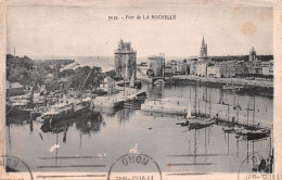 17 LA ROCHELLE Le Port Et Le Bassin (Scans R/V) N° 18 \ML4066 - La Rochelle