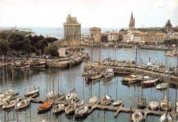 17 LA ROCHELLE  Le  Bassin à Flot Des Yachts (Scans R/V) N° 6 \ML4067 - La Rochelle