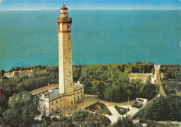 17 île De Ré Saint Clément Des Baleines Le Phare   (Scans R/V) N° 40 \ML4068 - Ile De Ré