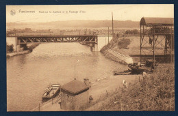 Farciennes. Pont Métallique Sur La Sambre Et Le Passage D'eau. Péniche, Barque Et Barge. - Farciennes