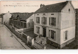 ESBLY: La Rue Mademoiselle-poulet La Mairie Et Les écoles - Très Bon état - Esbly