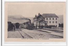 SOISSONS : Bahnhof Einer Besetzten Ortschaft In Nordfrankreich - Tres Bon Etat - Soissons