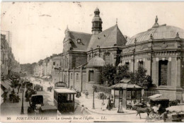 FONTAINEBLEAU: La Grande Rue Et L'église - Très Bon état - Fontainebleau