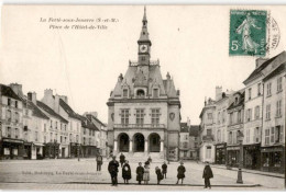 LA FERTE SOUS JOUARRE: Place De L'hôtel-de-ville - Très Bon état - La Ferte Sous Jouarre