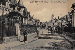 VILLERS-COTTERETS : Rue De La Republique - Tres Bon Etat - Villers Cotterets