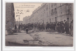 LIMOGES : Les Troubles De Limoges, Barricade De La Rue De La Mauvendiere - Tres Bon Etat - Limoges