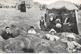 TROUVILLE - Sur La Plage - Très Bon état - Trouville