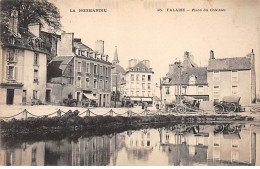 FALAISE - Place Du Château - Très Bon état - Falaise