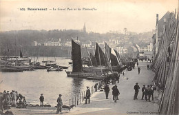 DOUARNENEZ - Le Grand Port Et Les Plomarc'hs - Très Bon état - Douarnenez