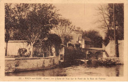 PACY SUR EURE - L'Eure Et Vue Sur Le Pont De La Rue De France - Très Bon état - Pacy-sur-Eure