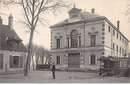 CHATEAUDUN - Le Théâtre - Très Bon état - Chateaudun