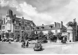 VERNON - L'Hôtel De Strasbourg - Place D'Evreux - Très Bon état - Vernon