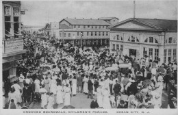 Crowded Boardwalk, Children's Parade - OCEAN CITY - Otros & Sin Clasificación