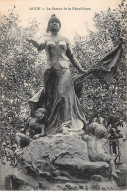 AGDE - La Statue De La République - Très Bon état - Agde