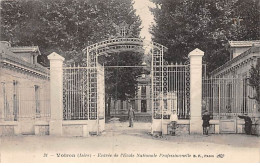 VOIRON - Entrée De L'Ecole Nationale Professionnelle - Très Bon état - Voiron