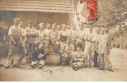 CHATEAUROUX - Carte Photo Groupe De Soldats - Très Bon état - Chateauroux