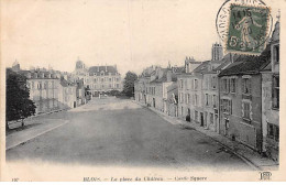 BLOIS - La Place Du Château - Très Bon état - Blois