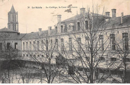 LA REOLE - Le Collège, La Cour Intérieure - Très Bon état - La Réole