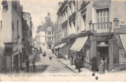 MONTRICHARD - La Rue Principale Et L'Hôtel De Ville - Très Bon état - Montrichard