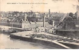 BREST - Vue Générale De La Ville Et Le Port De Guerre - Très Bon état - Brest