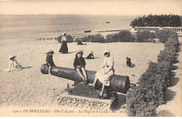 LE MOULLEAU - La Plage Et La Canon - Très Bon état - Sonstige & Ohne Zuordnung