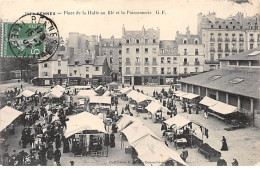 RENNES - Place De La Halle Au Blé Et La Poissonnerie - Très Bon état - Rennes
