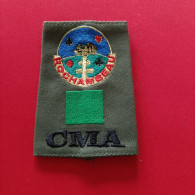 CMA ROCHAMBEAU / ANTENNE DE SUIPPES / CENTRE MÉDICAL DES ARMÉES - Blazoenen (textiel)