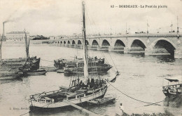 D8664 Bordeaux Le Pont De Pierre - Bordeaux