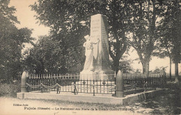 D8674 Pujols Le Monument Aux Morts - Autres & Non Classés