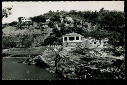 CENTRAFRIQUE Bangui Quartier Militaire 1949 Au Messager - Centrafricaine (République)