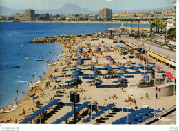 83 SAINT RAPHAËL Vue Générale La Plage Baignade Pédalos Voitures - Saint-Raphaël