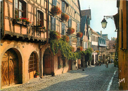 68 Riquewihr Couleurs Et Lumiére De France Dans Le Vignoble Alsacien La Rue Principale N° 5 \MM5005 - Riquewihr