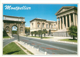 34 Montpellier L'arc De Triomphe Et Le Palais De Justice  N° 49 \MM5018 - Montpellier